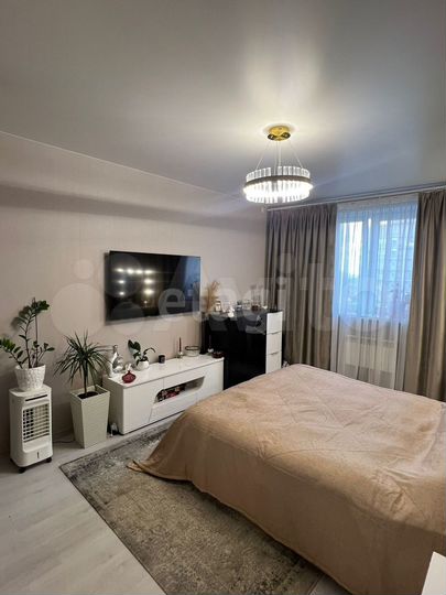 1-к. квартира, 45 м², 22/25 эт.