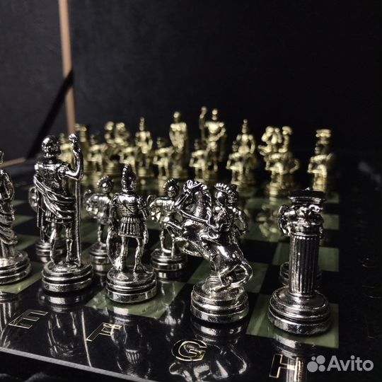 Шахматы (мрамор, металл) в подарочной коробке