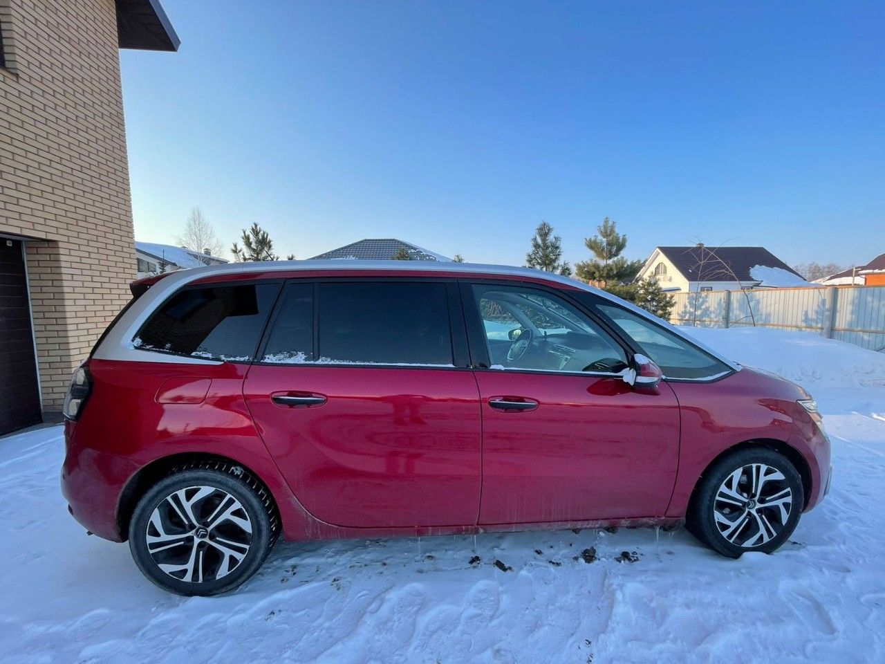 Citroen Grand C4 Picasso: фото владельца