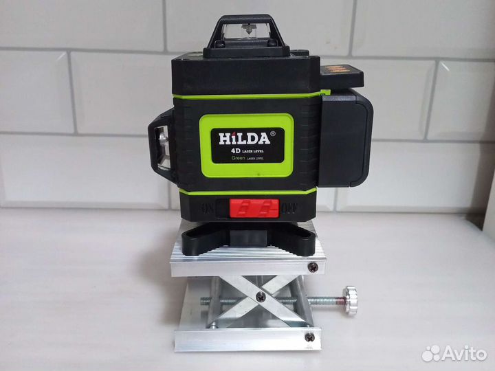 Лазерный уровень 360 Hilda 4D с 2 акб