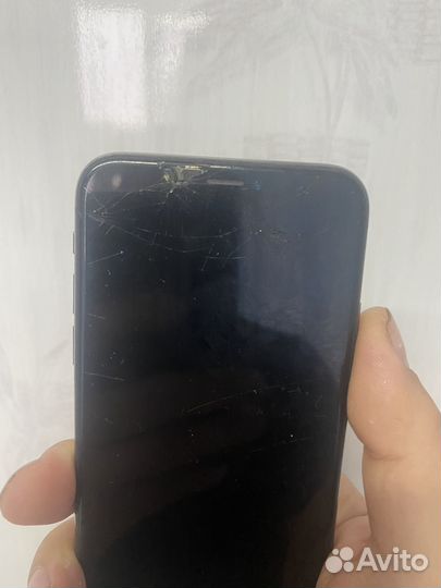 iPhone X, 64 ГБ