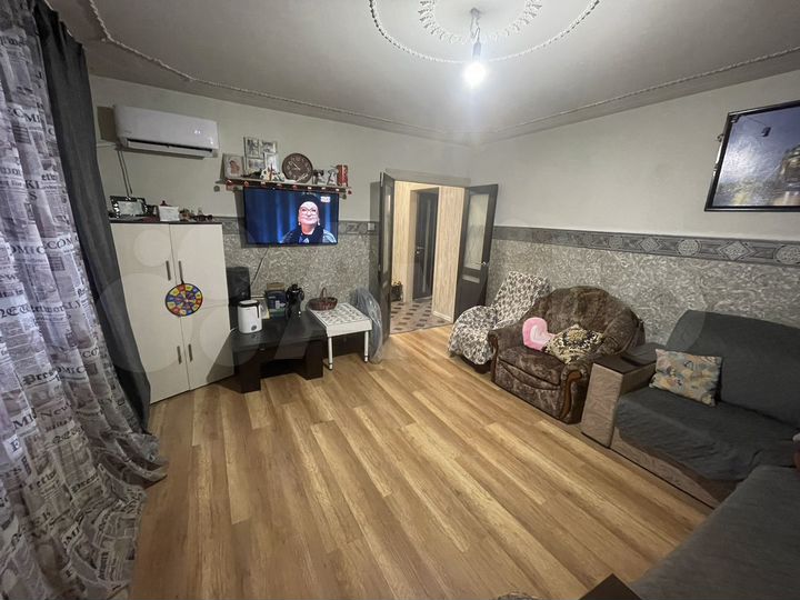 3-к. квартира, 77 м², 8/9 эт.