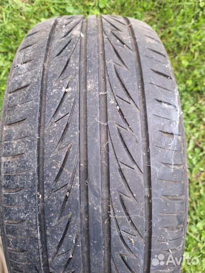 Bridgestone MY-02 Sporty Style 215/50 R17 91V