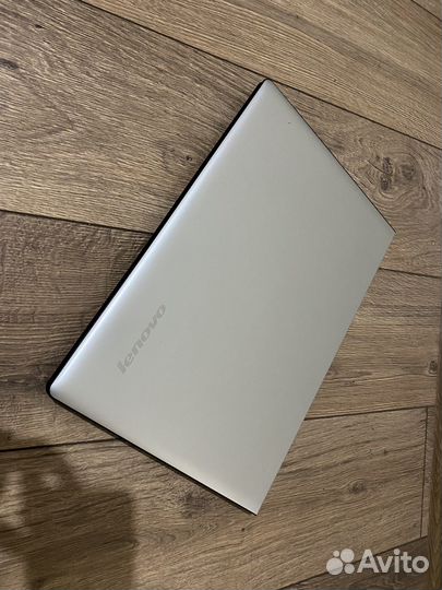 Ноутбук Lenovo i3 6-го поколения