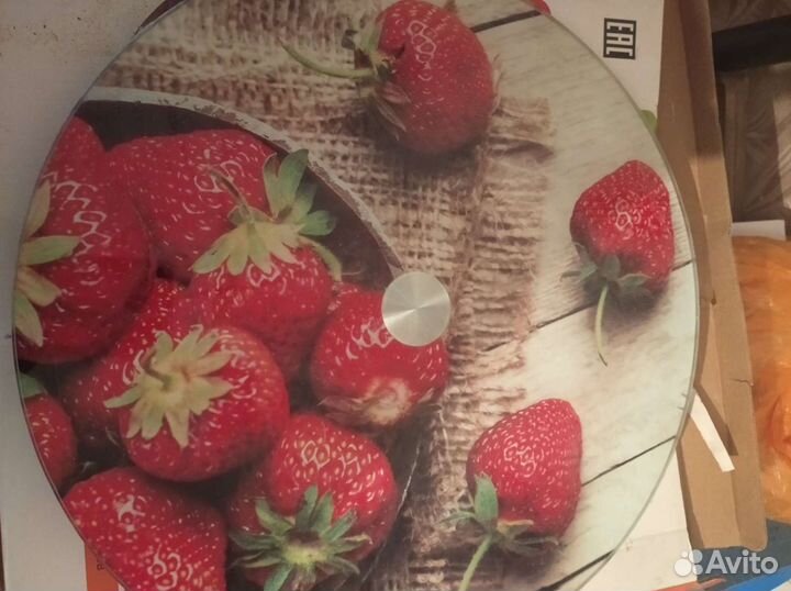 Вращающееся блюдо для торта