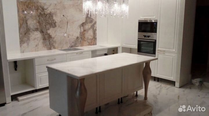 Столешницы из кварцевого камня