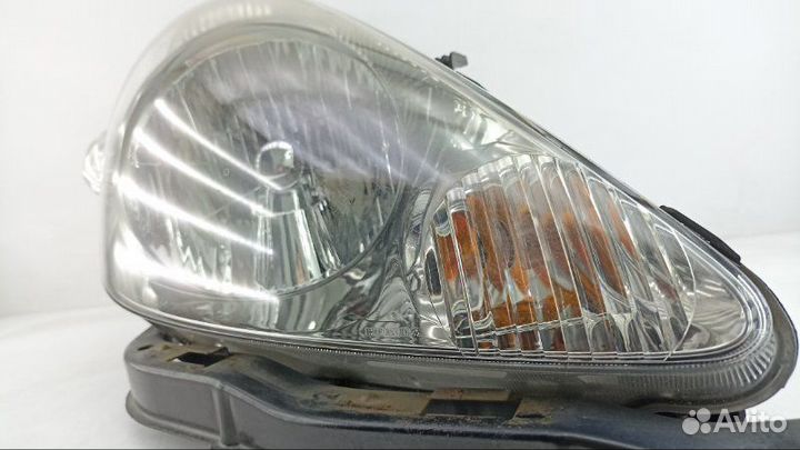 Фара правая Honda Fit GD1