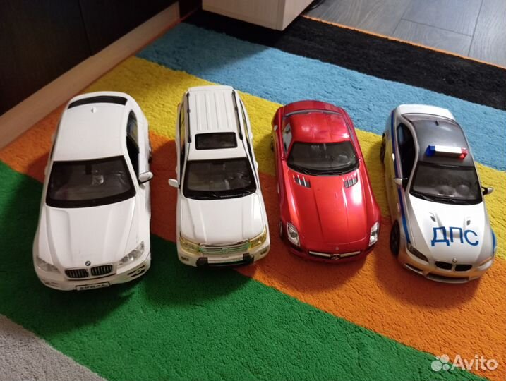 Машины на пульте управления