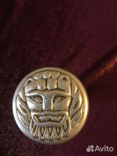 Ручка дверная металлическая со львом