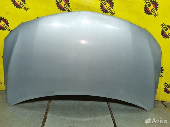 Капот Toyota Corolla