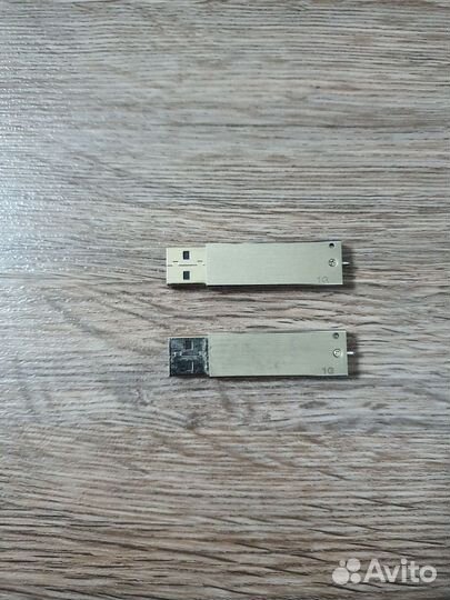 Флешки на 1 Gg