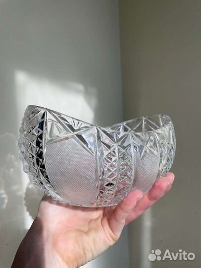 Ваза хрустальная