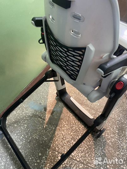 Стул для кормления