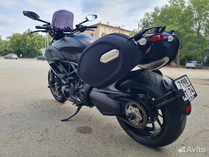 Ducati diavel Dark