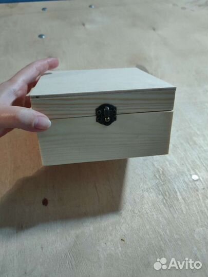 Шкатулка новая чистая
