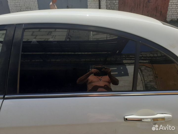 Стекла дверей Джилли Эмгранд EC 7