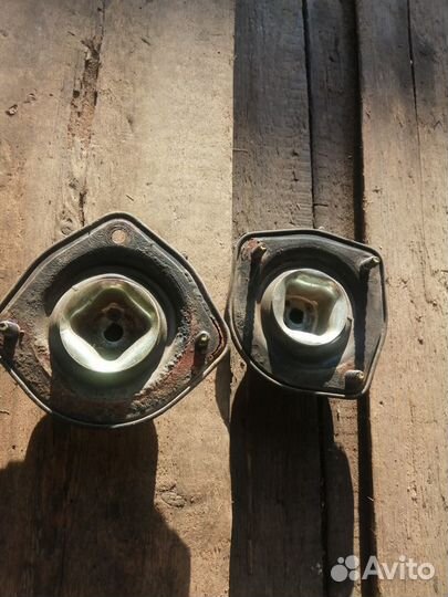 Опора стойки задняя правая и левая Hyundai Matrix