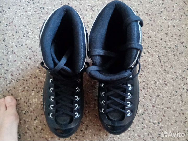 Коньки мужские размер по стельке 26.5