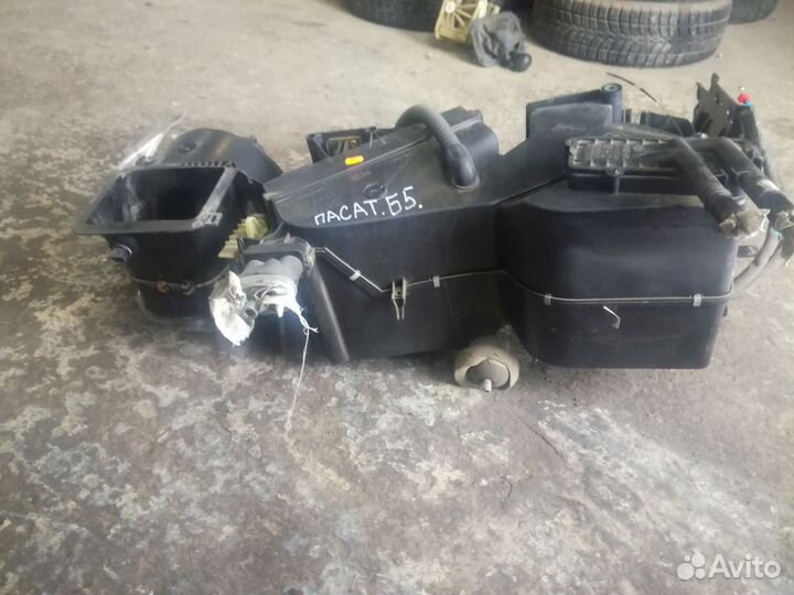 Корпус печки Фольцваген Пассат Б5