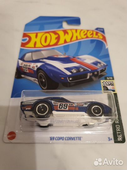 Hot wheels retro racers