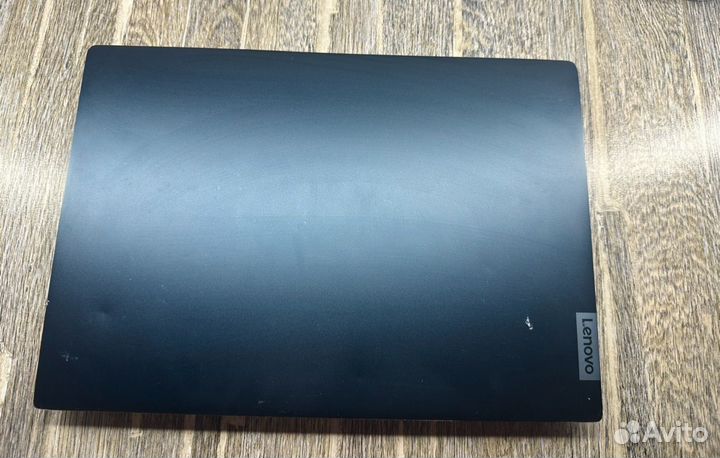 Lenovo i3-8145U/IPS/4Гб/128 SSD/1000 HDD