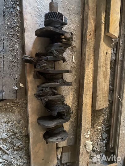 Коленвал на двигатель 402