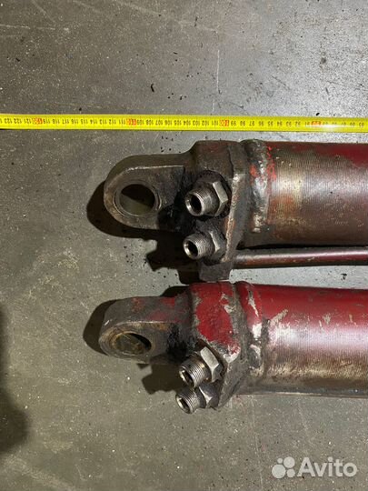 Гидроцилиндры и гидрораспределитель на кун трактор