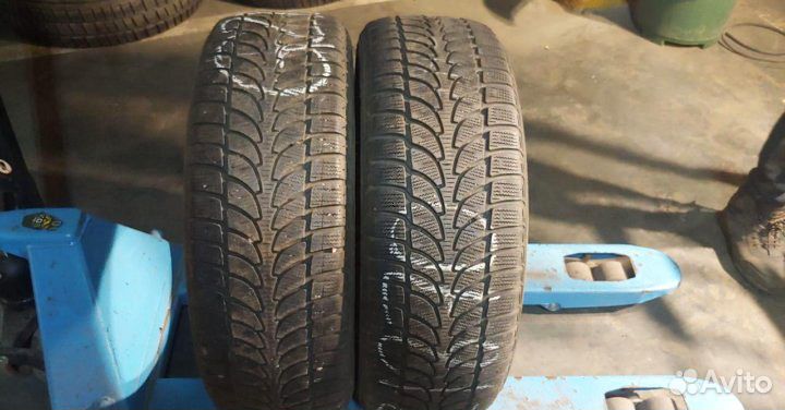 Bridgestone Blizzak LM-80 Evo 235/60 R18