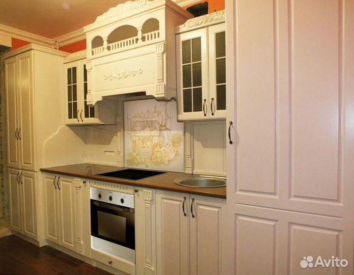 Кухня из натурального дерева