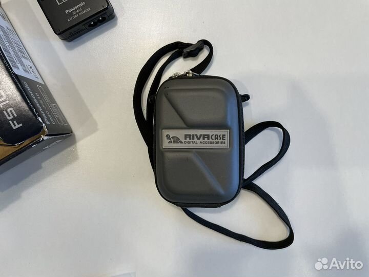 Цифровой фотоаппарат Panasonic Lumix FS10