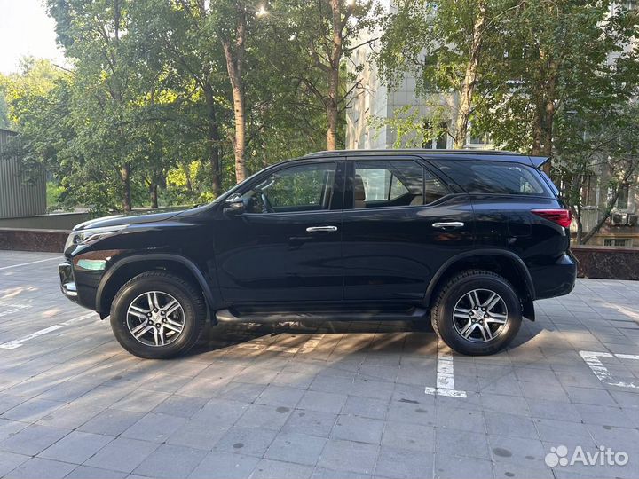 Toyota Fortuner 2.4 AT, 2023, 66 км