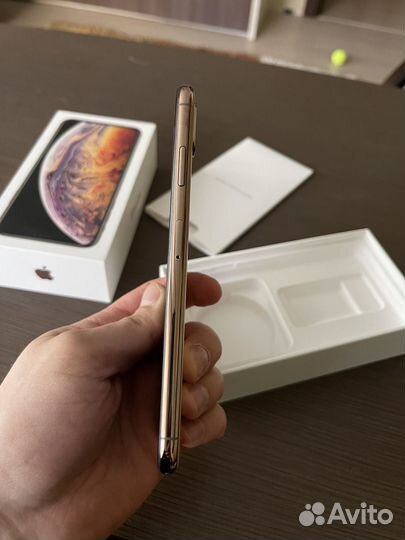 iPhone Xs Max, 64 ГБ
