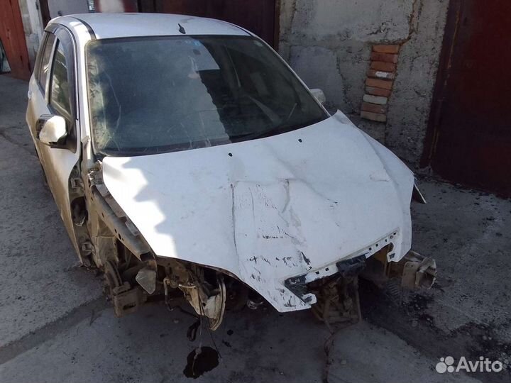 Мазда демио в разбор