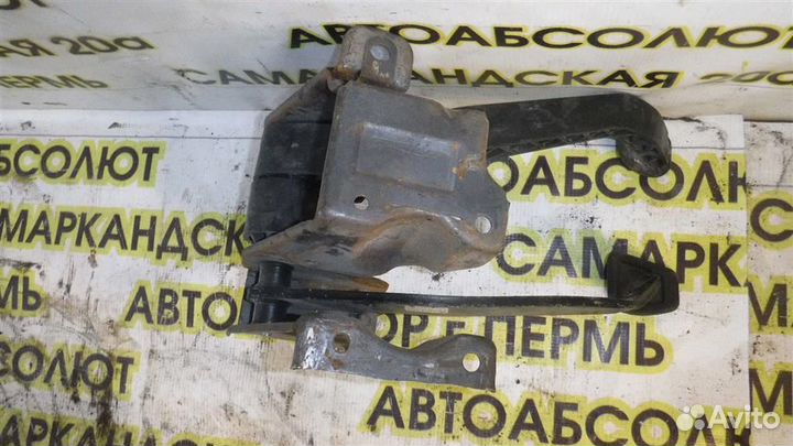 Блок педалей Renault Duster 2012