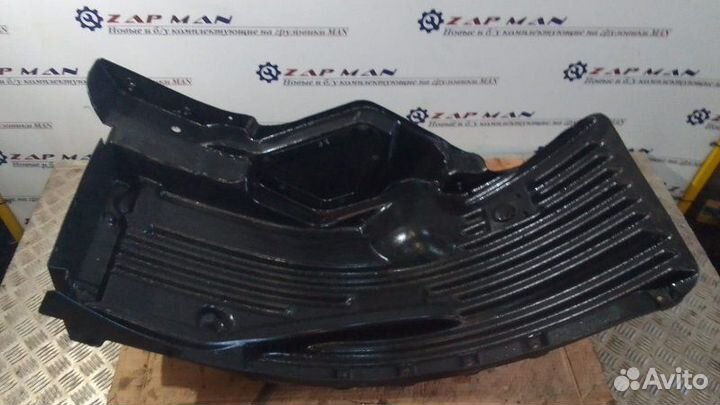 Подкрылок правый Man Tgl