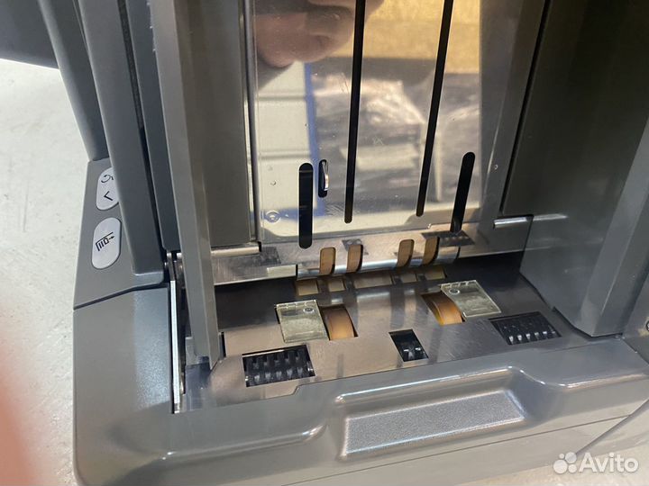 Laurel K4 сортировщик банкнот RUB USD EUR