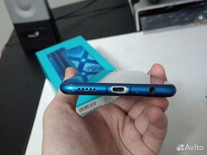 HONOR 8X, 4/64 ГБ
