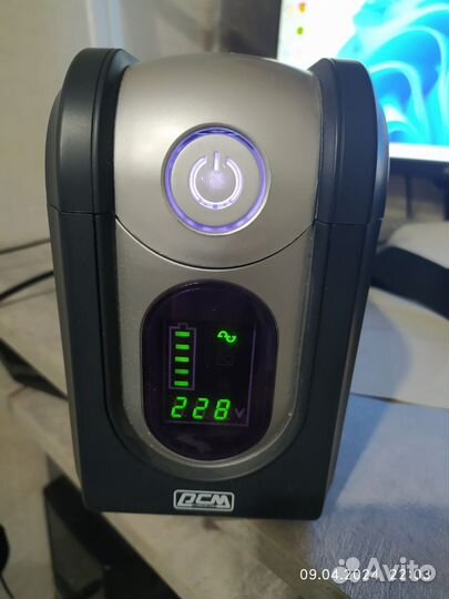 Ибп Powercom IMD-825AR