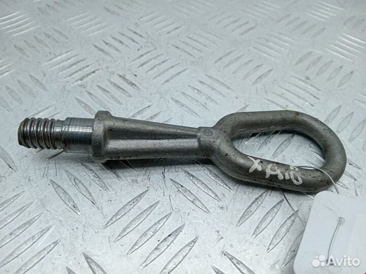 Крюк буксировочный BMW 5 E39 рест. 2001