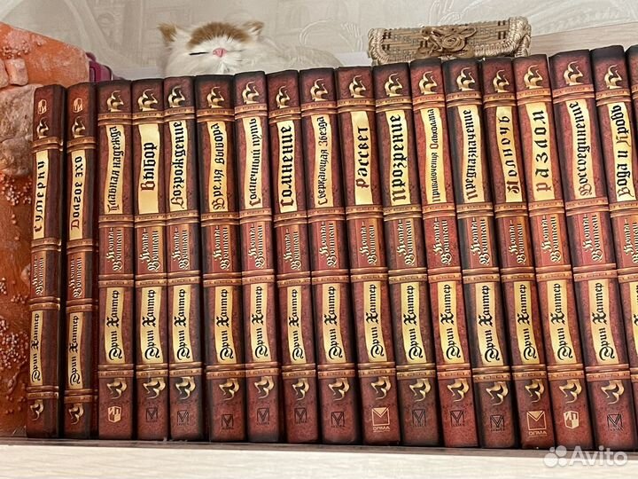 Книги, путеводители, манга Коты-Воители