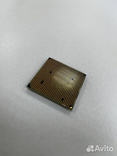 AMD Phenom II X4 Deneb 945 AM3, 4 x 3000 мгц