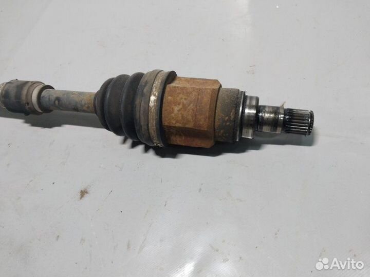 Привод правый Geely Mk седан MR479QA 1.5 94 лс