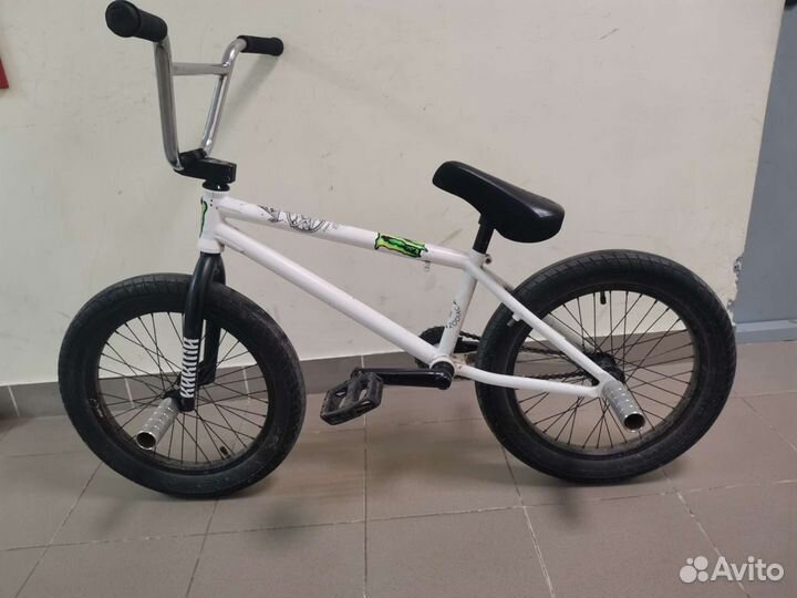 Трюковой велосипед bmx