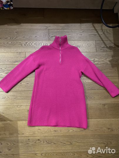 Вязаное платье свитер