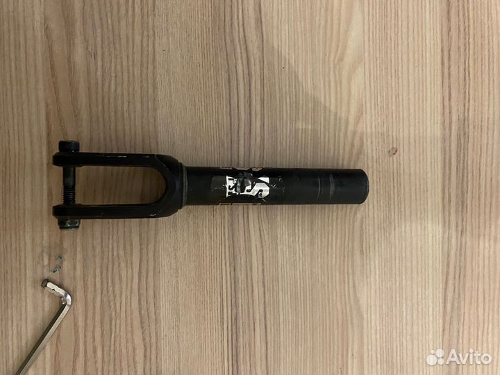 Вилка для трюкового самоката scs