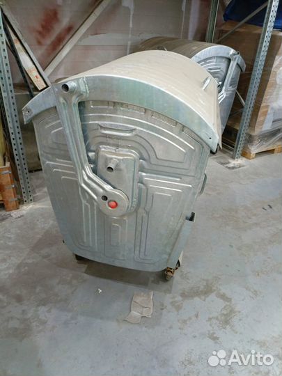 Бак мусорный оцинкованный 1.1 м3 / 1100 л