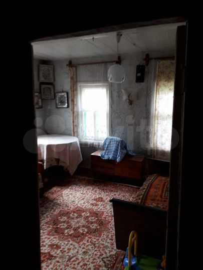 Дом 37 м² на участке 50 сот.