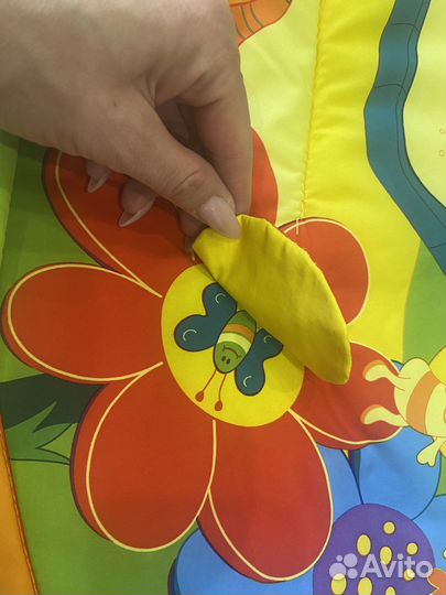 Развивающий коврик tiny love