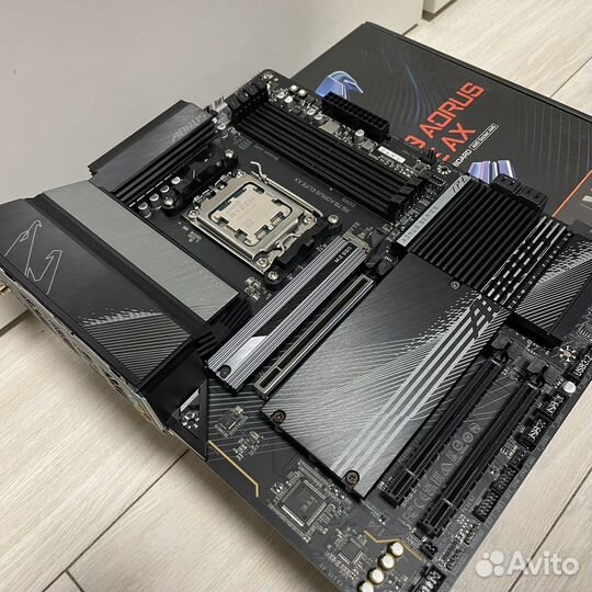 Комплект 9 7950x / Gigabyte Aorus x670 elite AX