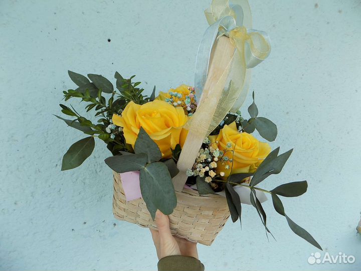 Цветы в корзинке. Композиции с цветами